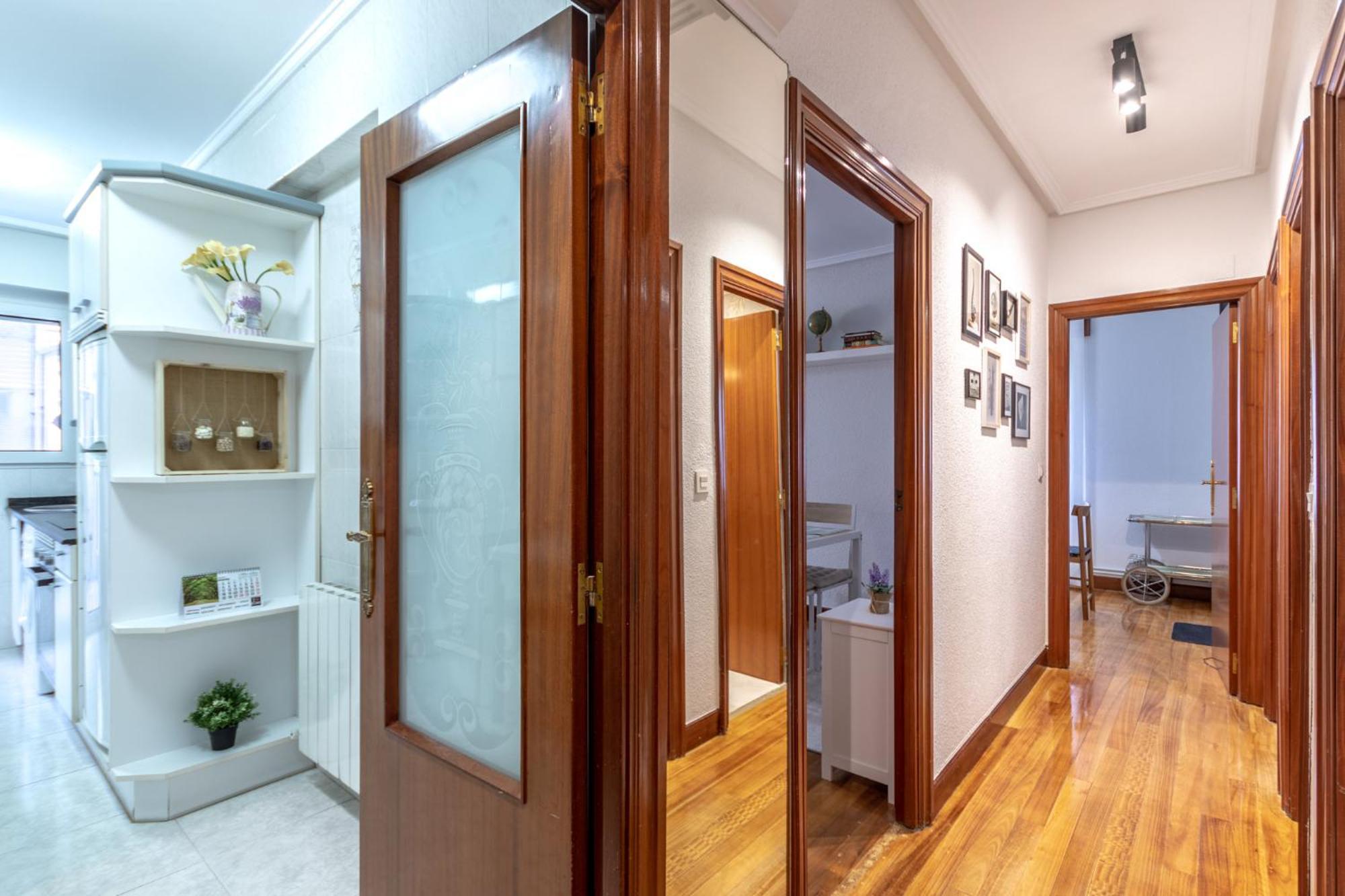 Etxebarria Apartment By People Rentals Бильбао Экстерьер фото